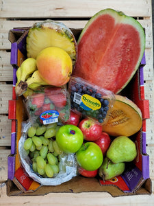 Mixed seasonal fruit box
